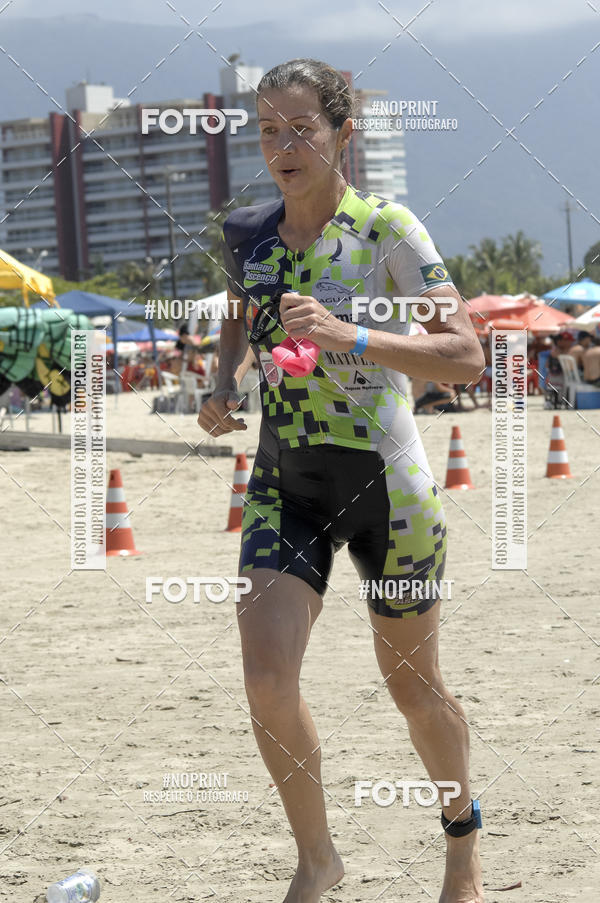 Buy your photos of the eventBLUE SERIES TRIATHLON BERTIOGA 2019 on Fotop