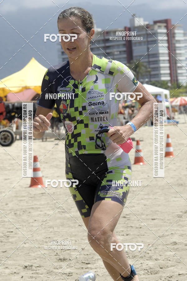 Buy your photos of the eventBLUE SERIES TRIATHLON BERTIOGA 2019 on Fotop