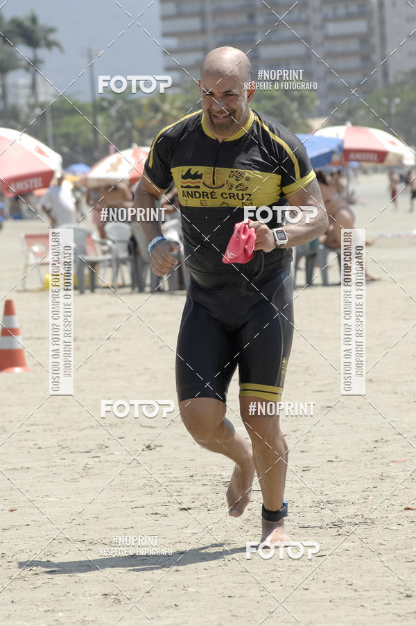 Buy your photos of the eventBLUE SERIES TRIATHLON BERTIOGA 2019 on Fotop