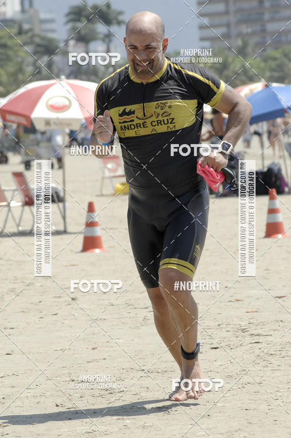 Buy your photos of the eventBLUE SERIES TRIATHLON BERTIOGA 2019 on Fotop