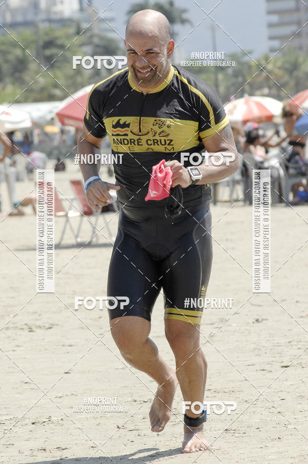 Buy your photos of the eventBLUE SERIES TRIATHLON BERTIOGA 2019 on Fotop