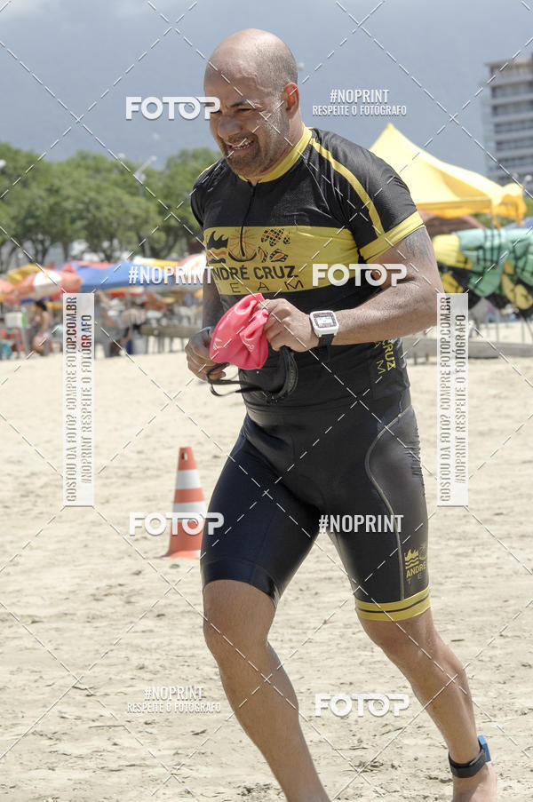 Buy your photos of the eventBLUE SERIES TRIATHLON BERTIOGA 2019 on Fotop