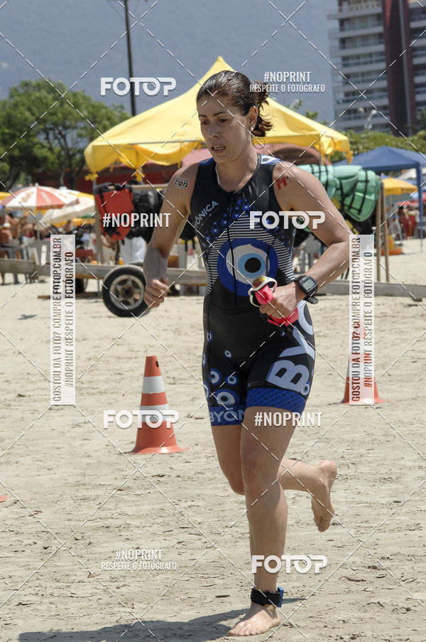 Buy your photos of the eventBLUE SERIES TRIATHLON BERTIOGA 2019 on Fotop