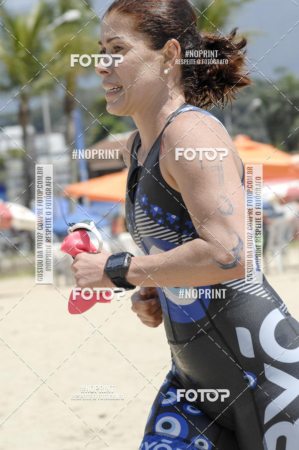 Buy your photos of the eventBLUE SERIES TRIATHLON BERTIOGA 2019 on Fotop