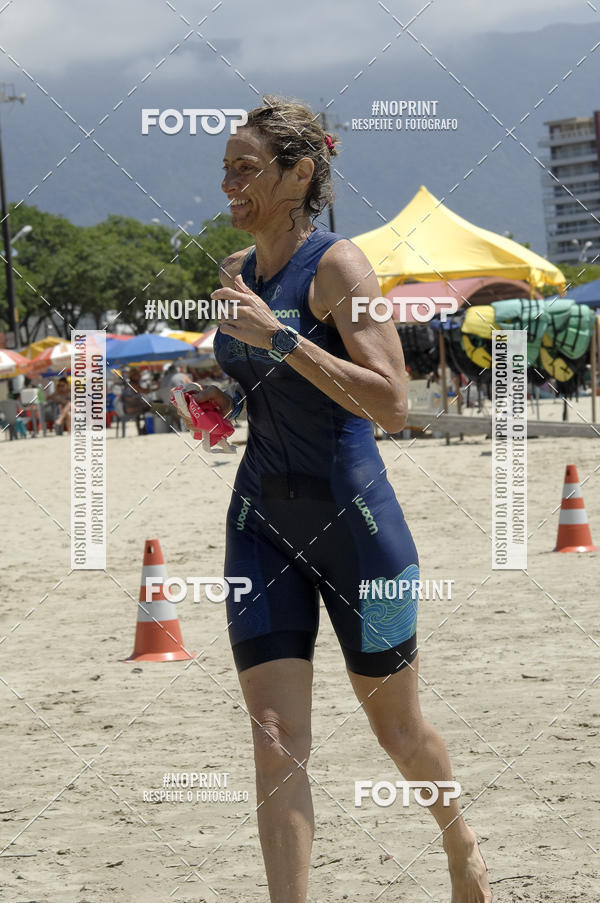 Buy your photos of the eventBLUE SERIES TRIATHLON BERTIOGA 2019 on Fotop