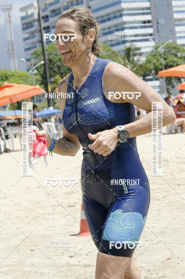 Buy your photos of the eventBLUE SERIES TRIATHLON BERTIOGA 2019 on Fotop