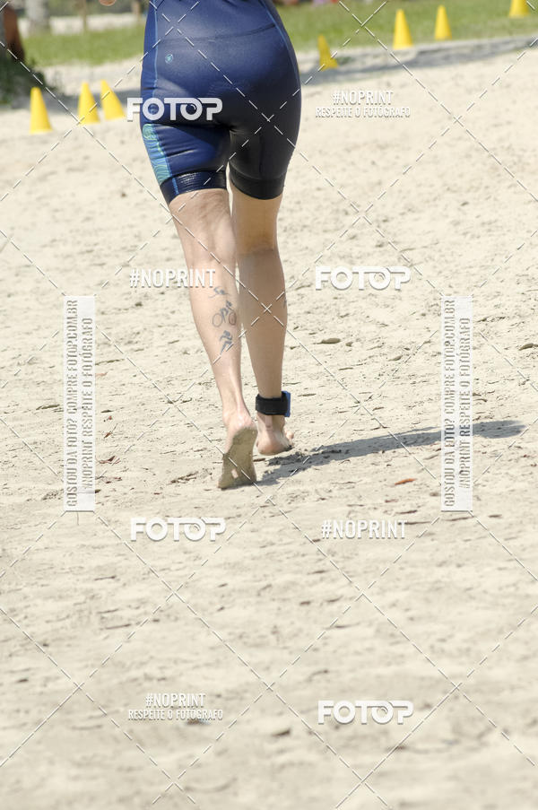 Buy your photos of the eventBLUE SERIES TRIATHLON BERTIOGA 2019 on Fotop