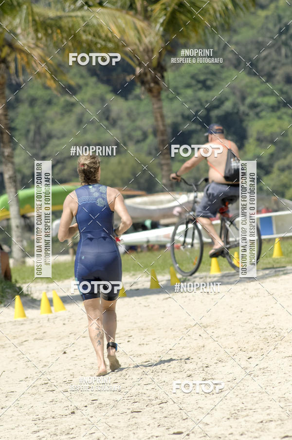Buy your photos of the eventBLUE SERIES TRIATHLON BERTIOGA 2019 on Fotop