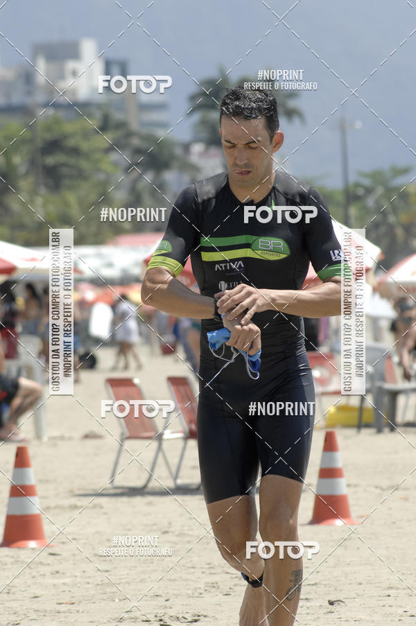 Buy your photos of the eventBLUE SERIES TRIATHLON BERTIOGA 2019 on Fotop