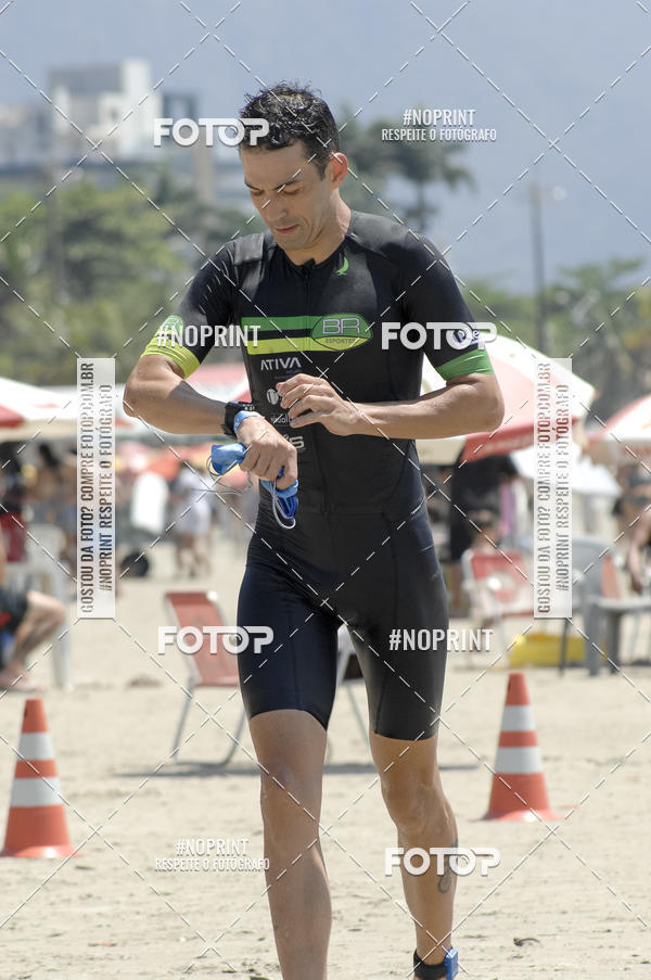 Buy your photos of the eventBLUE SERIES TRIATHLON BERTIOGA 2019 on Fotop