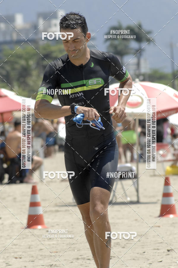 Buy your photos of the eventBLUE SERIES TRIATHLON BERTIOGA 2019 on Fotop
