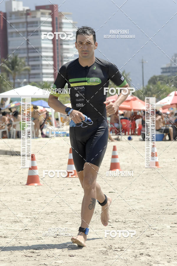 Buy your photos of the eventBLUE SERIES TRIATHLON BERTIOGA 2019 on Fotop
