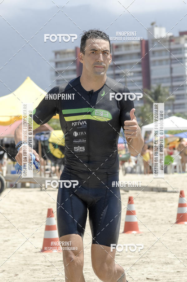 Buy your photos of the eventBLUE SERIES TRIATHLON BERTIOGA 2019 on Fotop