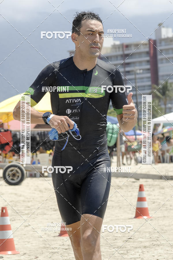 Buy your photos of the eventBLUE SERIES TRIATHLON BERTIOGA 2019 on Fotop