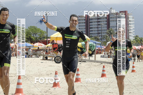 Buy your photos of the eventBLUE SERIES TRIATHLON BERTIOGA 2019 on Fotop