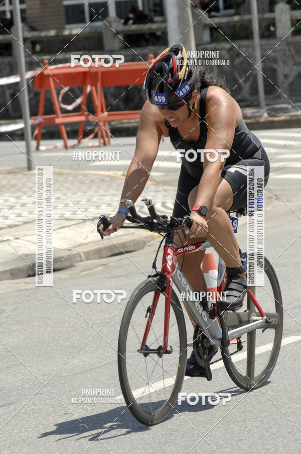 Buy your photos of the eventBLUE SERIES TRIATHLON BERTIOGA 2019 on Fotop
