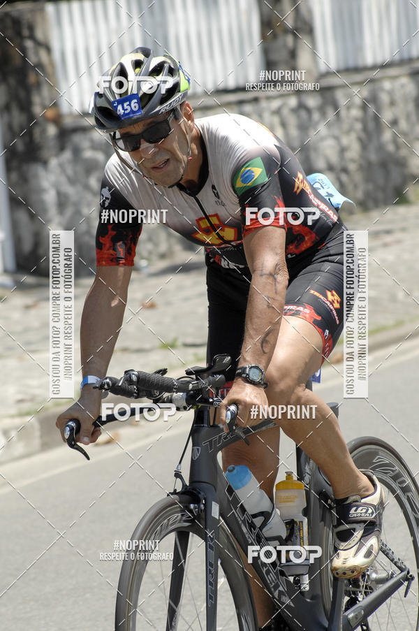 Buy your photos of the eventBLUE SERIES TRIATHLON BERTIOGA 2019 on Fotop