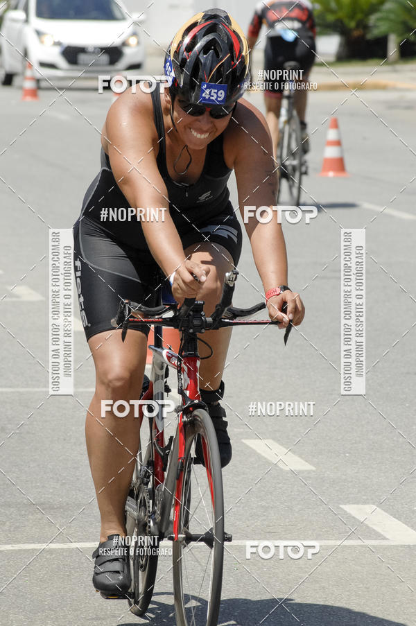 Buy your photos of the eventBLUE SERIES TRIATHLON BERTIOGA 2019 on Fotop