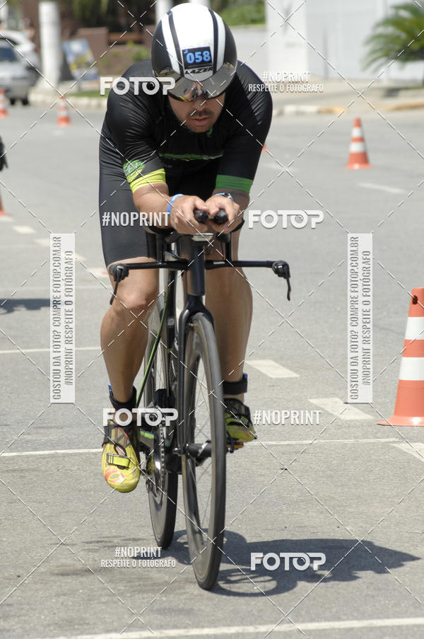 Buy your photos of the eventBLUE SERIES TRIATHLON BERTIOGA 2019 on Fotop