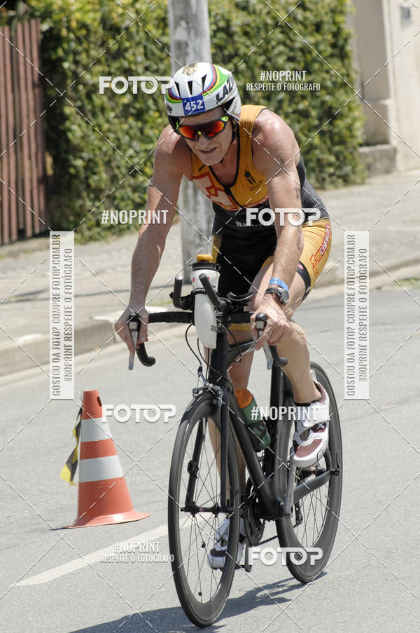 Buy your photos of the eventBLUE SERIES TRIATHLON BERTIOGA 2019 on Fotop