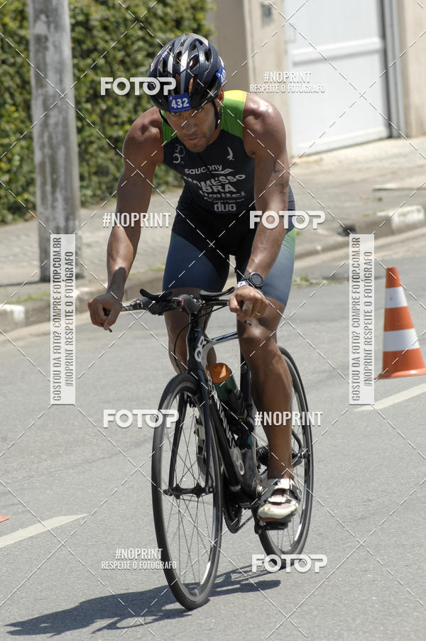 Buy your photos of the eventBLUE SERIES TRIATHLON BERTIOGA 2019 on Fotop