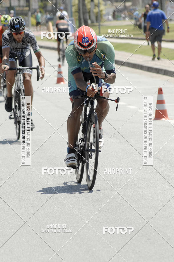 Buy your photos of the eventBLUE SERIES TRIATHLON BERTIOGA 2019 on Fotop