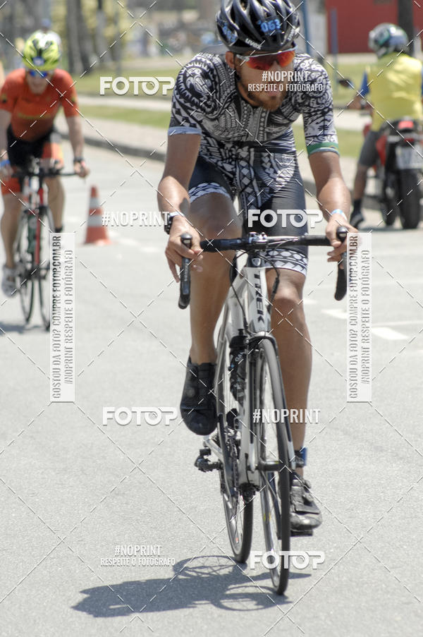 Buy your photos of the eventBLUE SERIES TRIATHLON BERTIOGA 2019 on Fotop