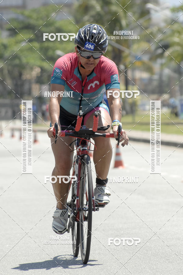 Buy your photos of the eventBLUE SERIES TRIATHLON BERTIOGA 2019 on Fotop