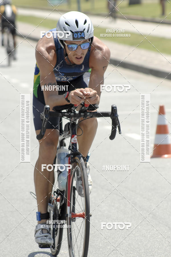 Buy your photos of the eventBLUE SERIES TRIATHLON BERTIOGA 2019 on Fotop