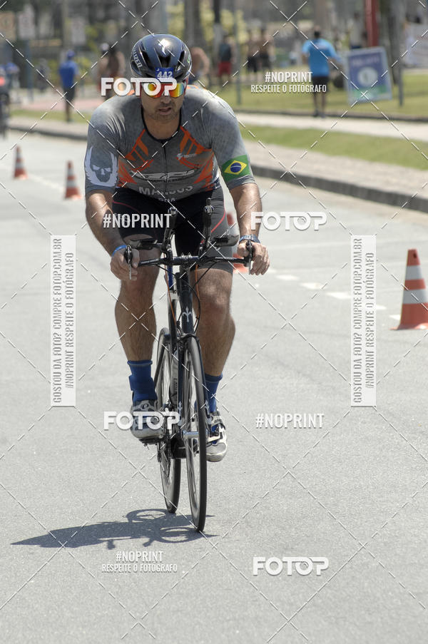 Buy your photos of the eventBLUE SERIES TRIATHLON BERTIOGA 2019 on Fotop