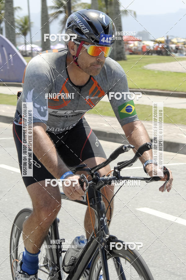 Buy your photos of the eventBLUE SERIES TRIATHLON BERTIOGA 2019 on Fotop