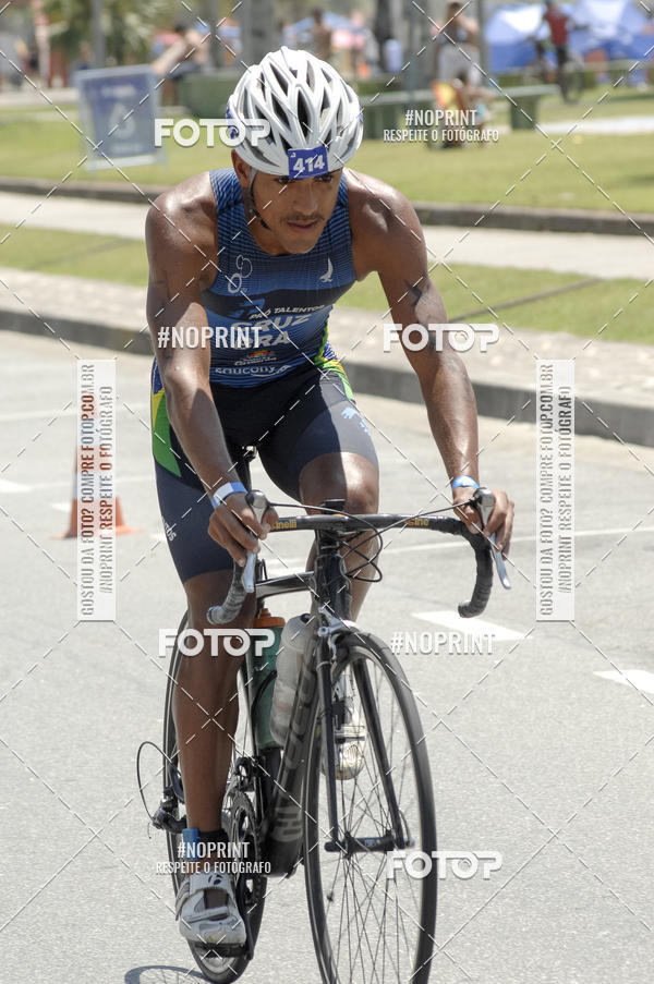 Buy your photos of the eventBLUE SERIES TRIATHLON BERTIOGA 2019 on Fotop
