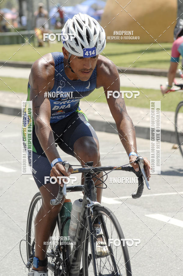 Buy your photos of the eventBLUE SERIES TRIATHLON BERTIOGA 2019 on Fotop