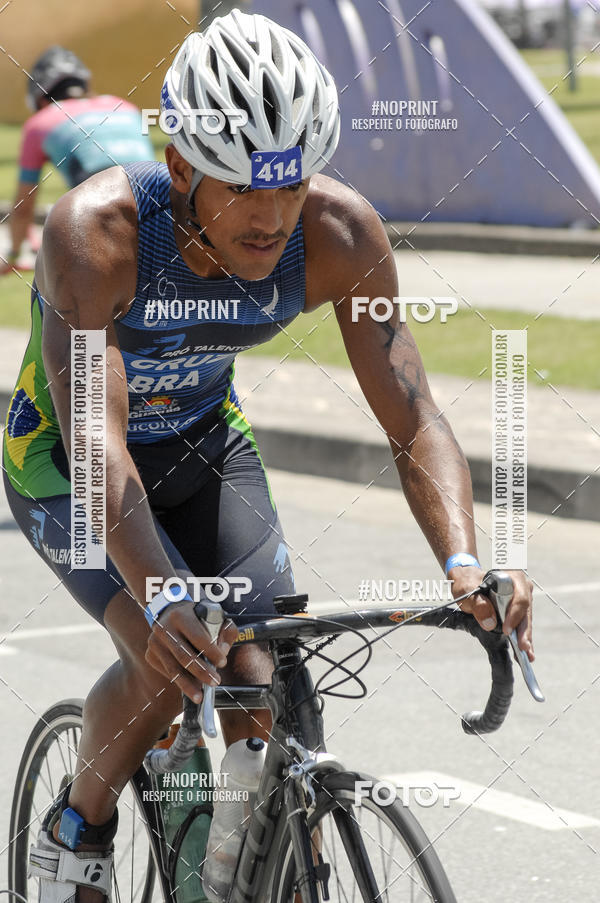 Buy your photos of the eventBLUE SERIES TRIATHLON BERTIOGA 2019 on Fotop