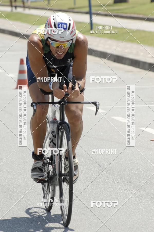Buy your photos of the eventBLUE SERIES TRIATHLON BERTIOGA 2019 on Fotop