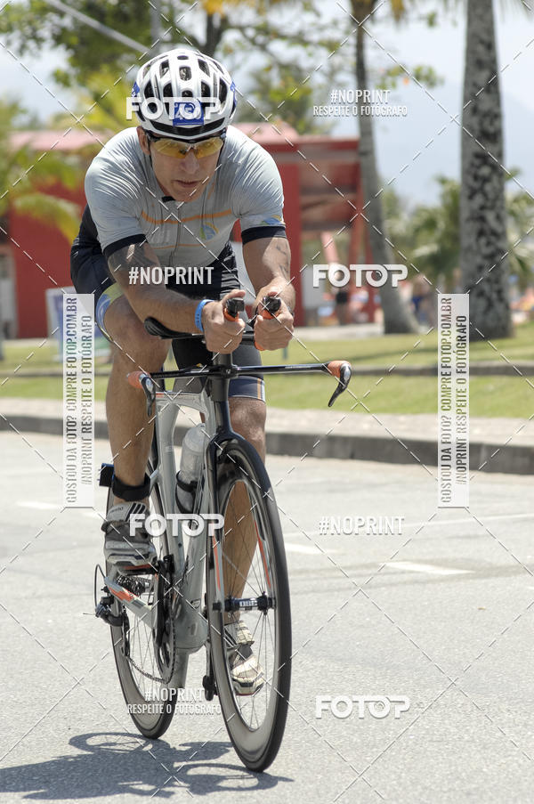 Buy your photos of the eventBLUE SERIES TRIATHLON BERTIOGA 2019 on Fotop
