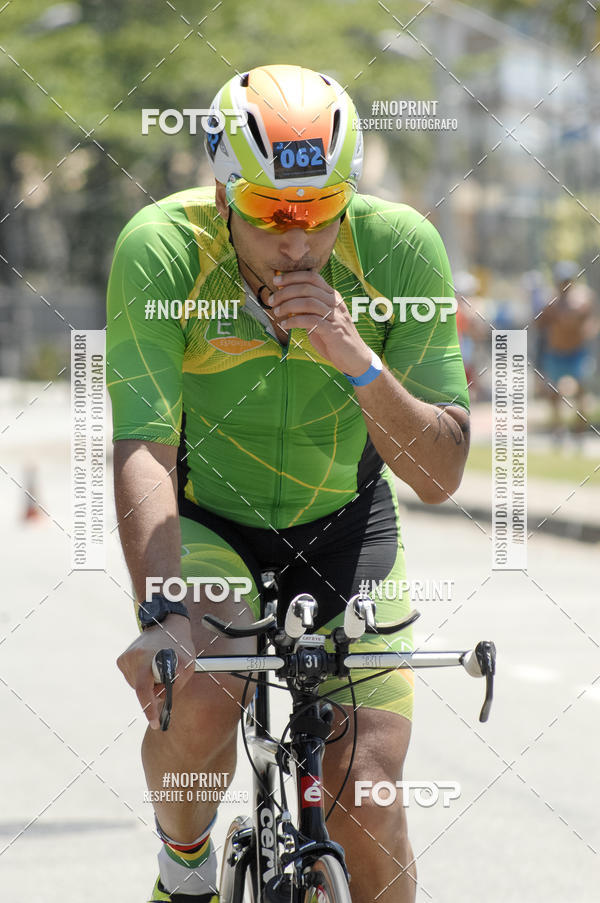 Buy your photos of the eventBLUE SERIES TRIATHLON BERTIOGA 2019 on Fotop