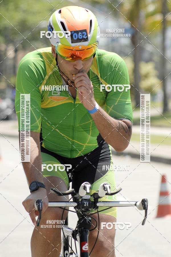 Buy your photos of the eventBLUE SERIES TRIATHLON BERTIOGA 2019 on Fotop