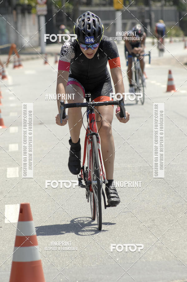 Buy your photos of the eventBLUE SERIES TRIATHLON BERTIOGA 2019 on Fotop