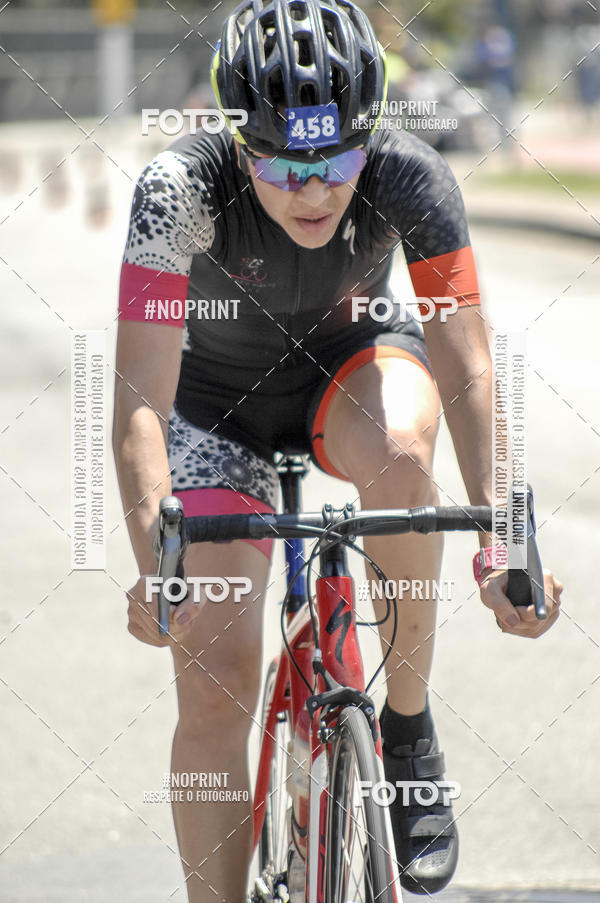 Buy your photos of the eventBLUE SERIES TRIATHLON BERTIOGA 2019 on Fotop