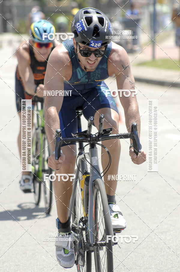 Buy your photos of the eventBLUE SERIES TRIATHLON BERTIOGA 2019 on Fotop