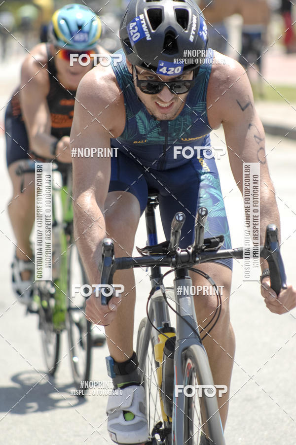 Buy your photos of the eventBLUE SERIES TRIATHLON BERTIOGA 2019 on Fotop