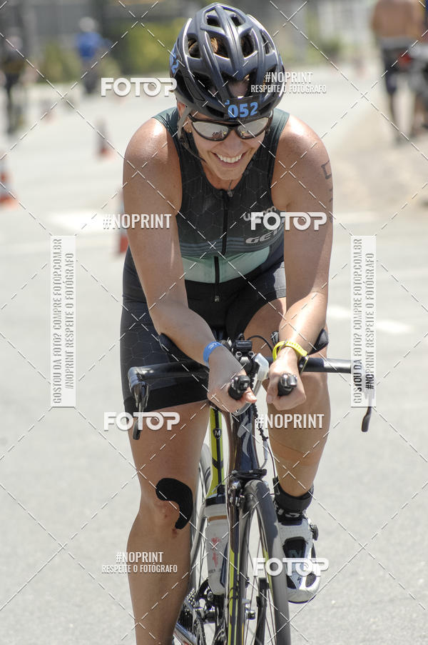 Buy your photos of the eventBLUE SERIES TRIATHLON BERTIOGA 2019 on Fotop