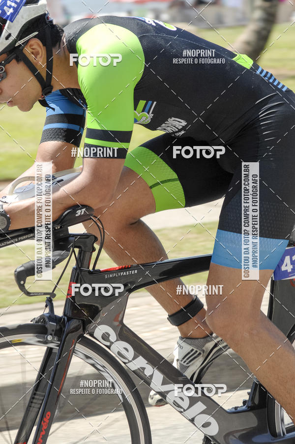 Buy your photos of the eventBLUE SERIES TRIATHLON BERTIOGA 2019 on Fotop