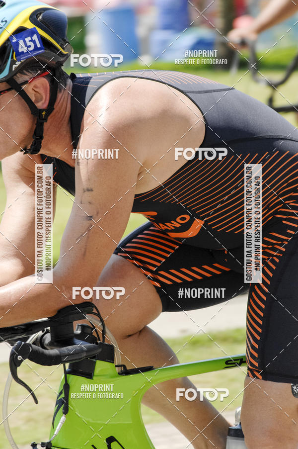 Buy your photos of the eventBLUE SERIES TRIATHLON BERTIOGA 2019 on Fotop