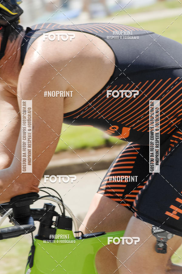 Buy your photos of the eventBLUE SERIES TRIATHLON BERTIOGA 2019 on Fotop