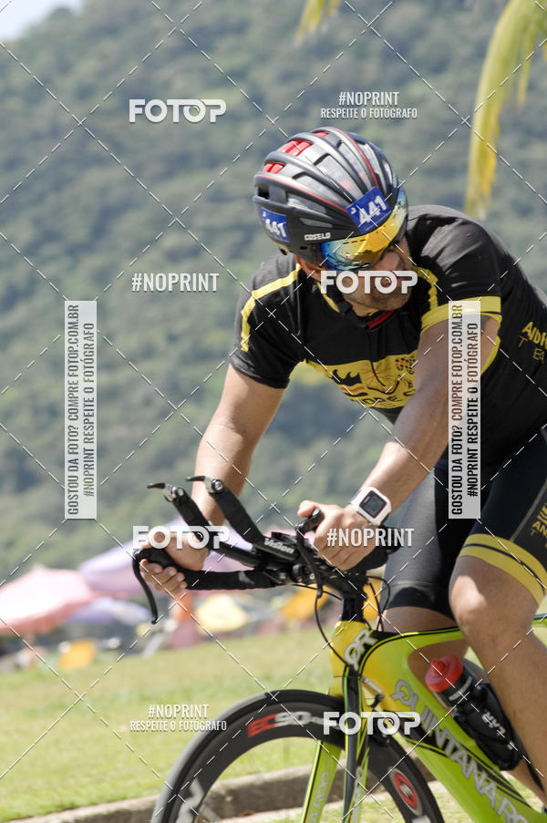 Buy your photos of the eventBLUE SERIES TRIATHLON BERTIOGA 2019 on Fotop
