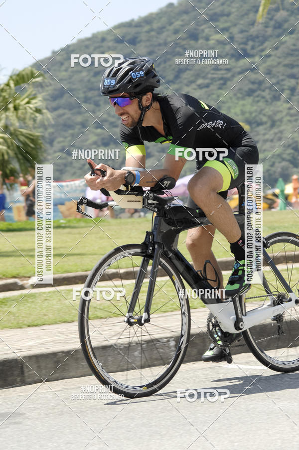 Buy your photos of the eventBLUE SERIES TRIATHLON BERTIOGA 2019 on Fotop