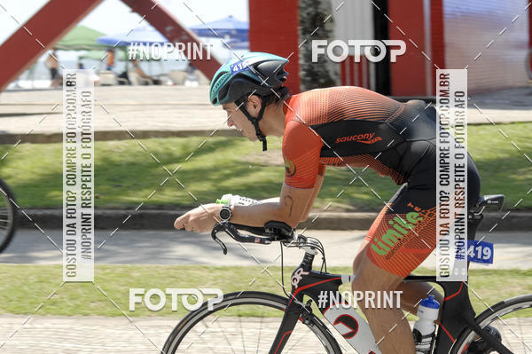 Buy your photos of the eventBLUE SERIES TRIATHLON BERTIOGA 2019 on Fotop