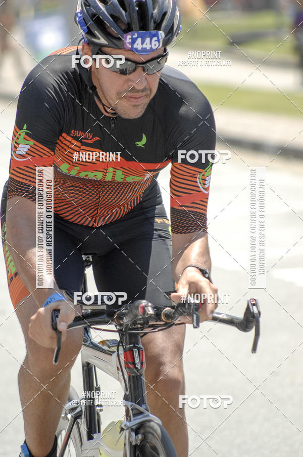 Buy your photos of the eventBLUE SERIES TRIATHLON BERTIOGA 2019 on Fotop